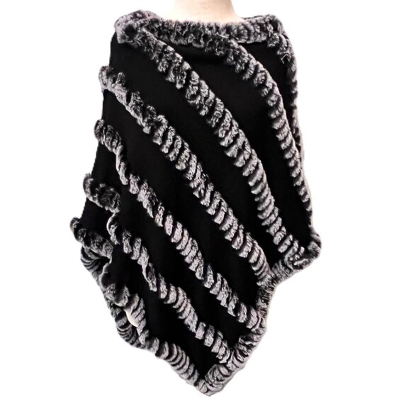 Donna Salyers Fabulous Furs Poncho Woman Black Faux Fur Luxury Lagenlook NWT - Picture 1 of 9